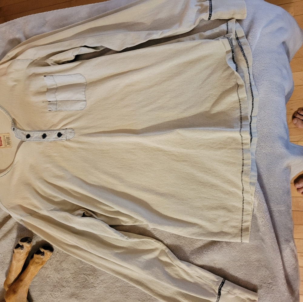 XXL Levi's long sleeve t-shirt
